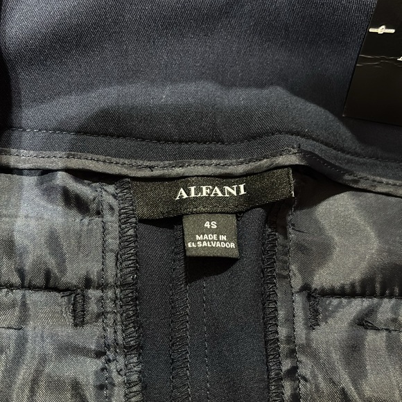 Alfani Curvy Fit trousers, short length, pockets,belt loop.zip fly,stretch,navy - Picture 10 of 10